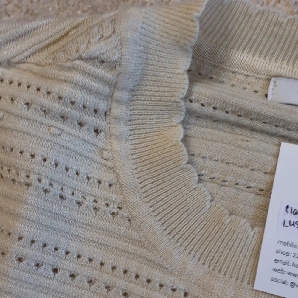 LUSH Claire Tie Back Sweater-NWT!! - Picture 4 of 10